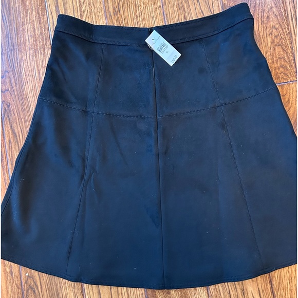 Ann Taylor skirt - Picture 2 of 3